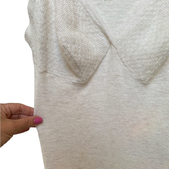 Gicipi | Vintage Tank 🤍 - Picture 4 of 5